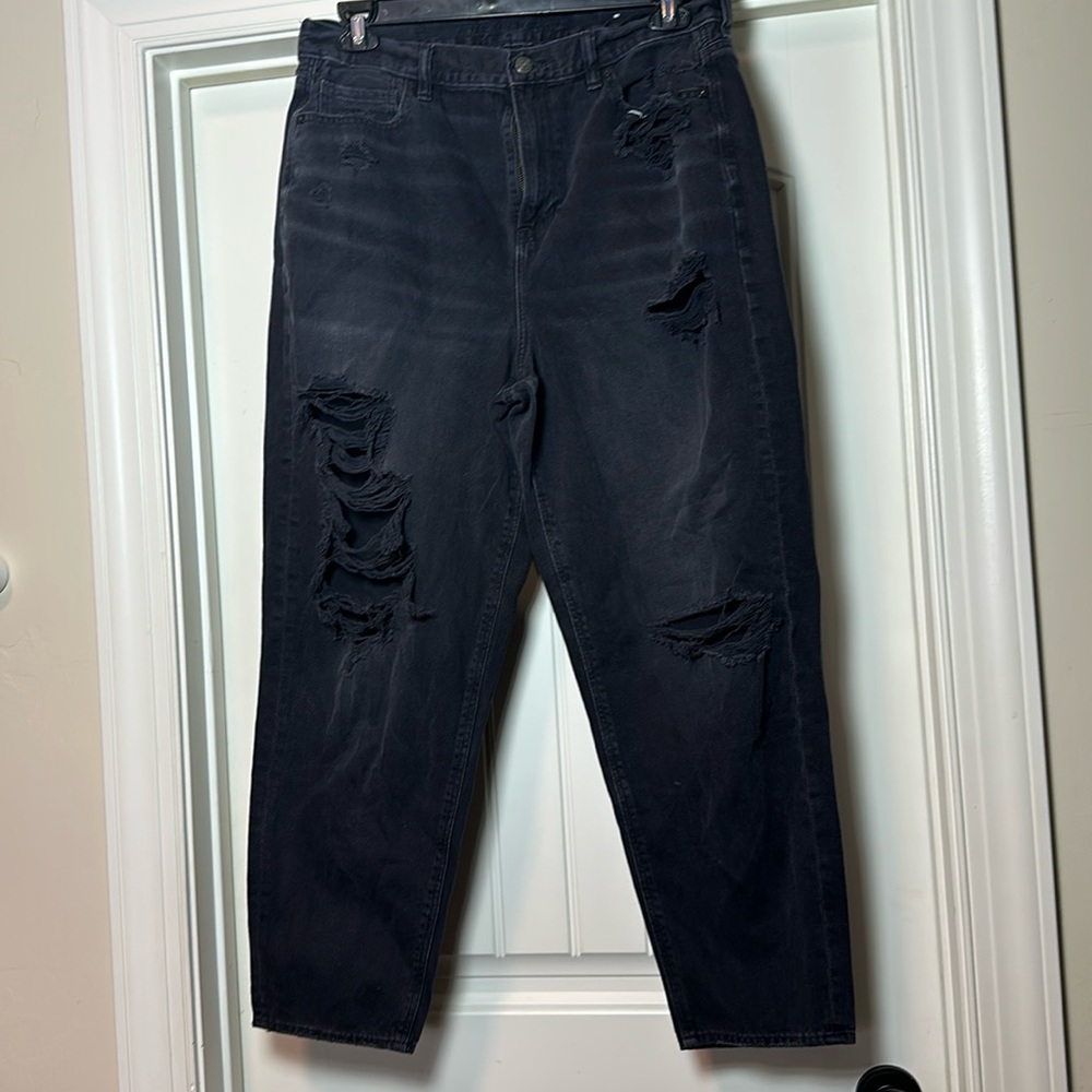 American Eagle black ripped jeans